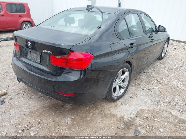 BMW 328I 2014 WBA3A5C58EF604833 Image 4