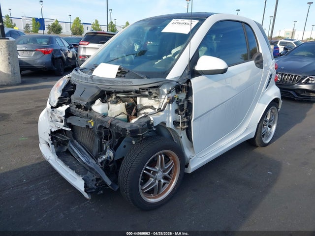 Smart Fortwo Passion 2015 WMEEJ3BA9FK806573 Image 2