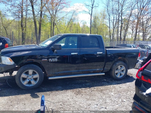 44960886 :رقم المزاد ، 1C6RR7LT3ES320833 vin ، 2014 Ram 1500 Slt مزاد بيع