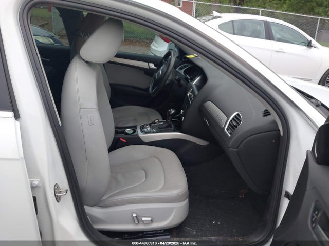 2014 Audi A4 2.0t Premium მანქანა იყიდება აუქციონზე, vin: WAUFFAFL3EN009380, აუქციონის ნომერი: 44960910