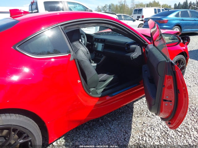 44960929 :رقم المزاد ، JF1ZNBE14T9077689 vin ، 2026 Toyota Gr86 Premium مزاد بيع