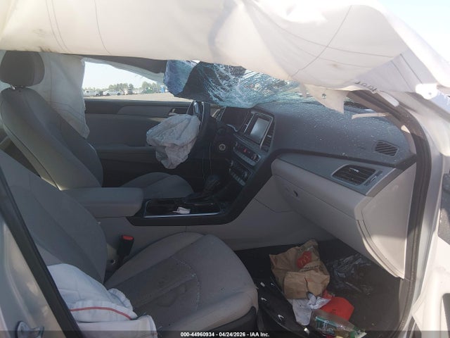 Продаж на аукціоні авто 2019 Hyundai Sonata Se, vin: 5NPE24AF5KH797300, номер лоту: 44960934