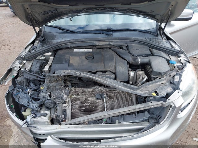 Продажа на аукционе авто 2014 Volvo Xc60 T6 Premier Plus, vin: YV4902DZ6E2514388, номер лота: 44960949