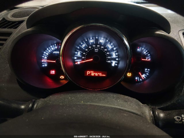 Продажа на аукционе авто 2011 Kia Soul +, vin: KNDJT2A29B7220500, номер лота: 44960977