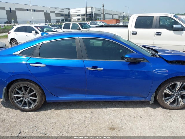 Продажа на аукционе авто 2016 Honda Civic Touring, vin: 19XFC1F96GE040811, номер лота: 44961007