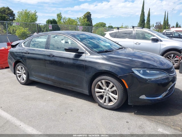 44961010 :رقم المزاد ، 1C3CCCAB3FN685326 vin ، 2015 Chrysler 200 Limited مزاد بيع