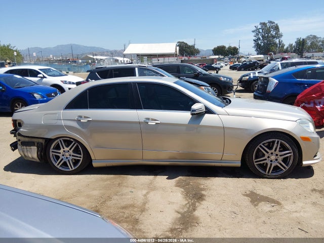 44961012 :رقم المزاد ، WDDHF7CB4AA100532 vin ، 2010 Mercedes-benz E 550 مزاد بيع