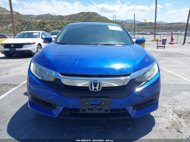 Honda CIVIC EX 2018 2HGFC2F72JH502105 Image 12