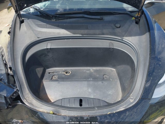 Tesla Model 3 Long Range/mid Range/standard Range/standard Range Plus 2019 5YJ3E1EA9KF398464 Image 10
