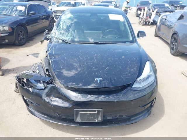 Tesla Model 3 Long Range/mid Range/standard Range/standard Range Plus 2019 5YJ3E1EA9KF398464 Image 12