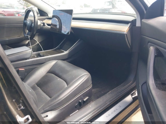 Tesla Model 3 Long Range/mid Range/standard Range/standard Range Plus 2019 5YJ3E1EA9KF398464 Image 5