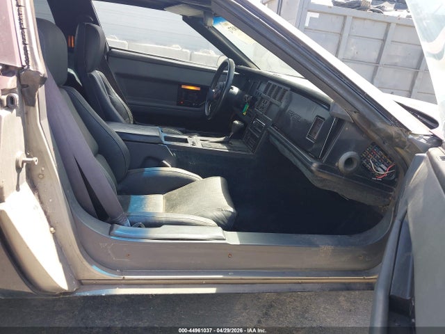 1984 Chevrolet Corvette მანქანა იყიდება აუქციონზე, vin: 1G1AY0788E5138672, აუქციონის ნომერი: 44961037