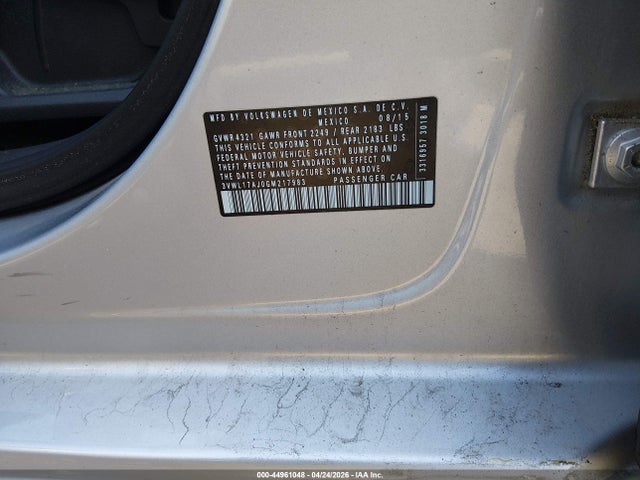 44961048 :رقم المزاد ، 3VWL17AJ0GM217983 vin ، 2016 Volkswagen Jetta 1.8t Sel مزاد بيع