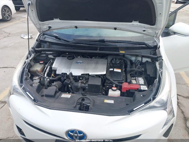 JTDKBRFU0G3506454 Toyota Prius Two