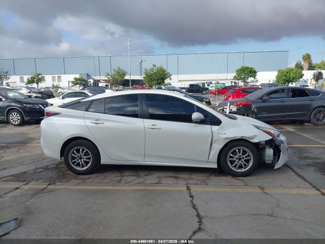 JTDKBRFU0G3506454 Toyota Prius Two