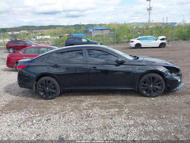 44961067 :رقم المزاد ، 1N4BL4CW4NN417614 vin ، 2022 Nissan Altima Sr Intelligent Awd مزاد بيع