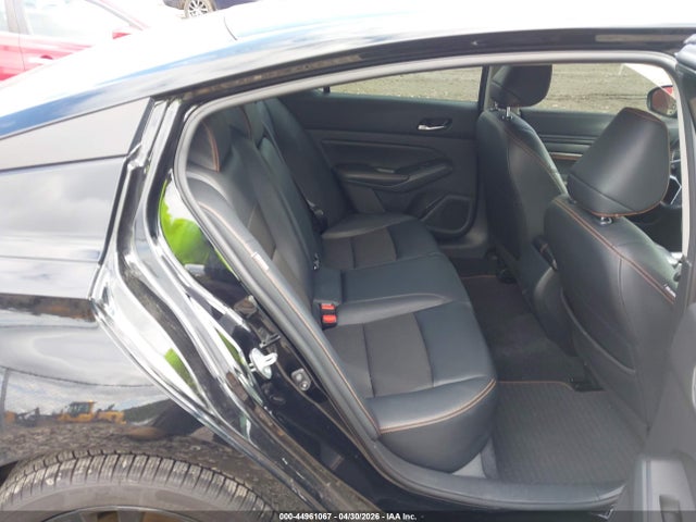 44961067 :رقم المزاد ، 1N4BL4CW4NN417614 vin ، 2022 Nissan Altima Sr Intelligent Awd مزاد بيع