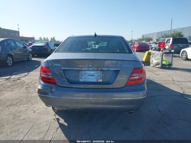 44961071 :رقم المزاد ، WDDGF8AB6DR274015 vin ، 2013 Mercedes-benz C 300 Luxury 4matic مزاد بيع