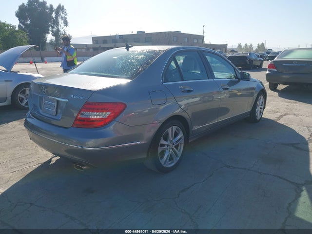 44961071 :رقم المزاد ، WDDGF8AB6DR274015 vin ، 2013 Mercedes-benz C 300 Luxury 4matic مزاد بيع