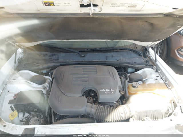 Aukcja sprzedaży 2017 Dodge Challenger Sxt Plus, vin: 2C3CDZAG0HH618271, numer aukcji: 44961092