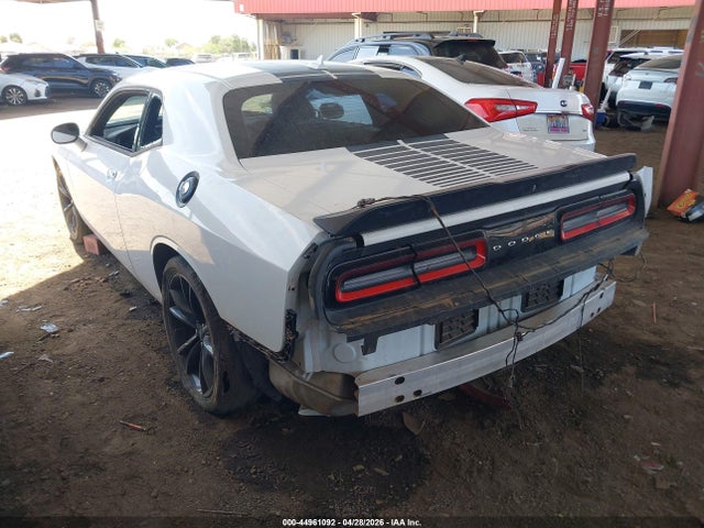 Aukcja sprzedaży 2017 Dodge Challenger Sxt Plus, vin: 2C3CDZAG0HH618271, numer aukcji: 44961092