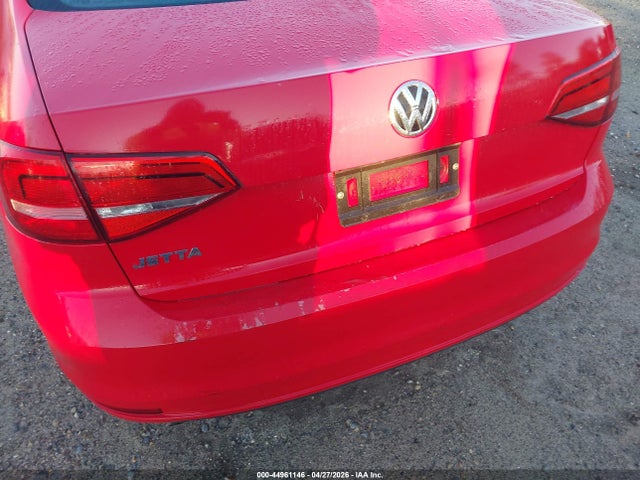 Продаж на аукціоні авто 2015 Volkswagen Jetta 2.0l S, vin: 3VW2K7AJ6FM343952, номер лоту: 44961146