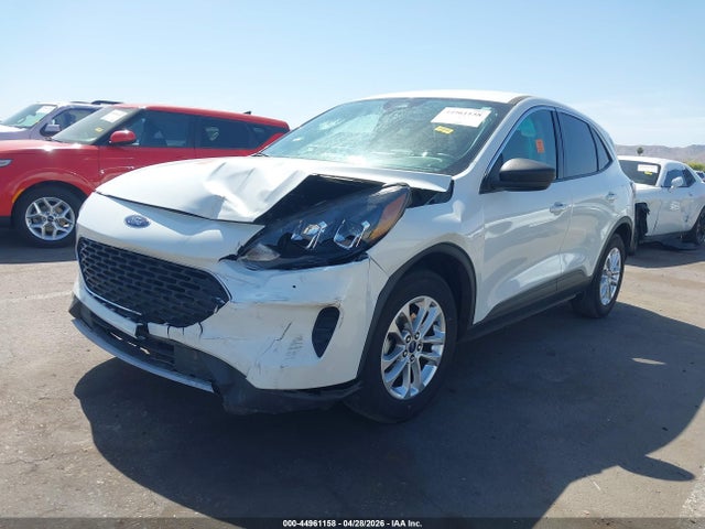 1FMCU0G67NUB55877 Ford ESCAPE SE