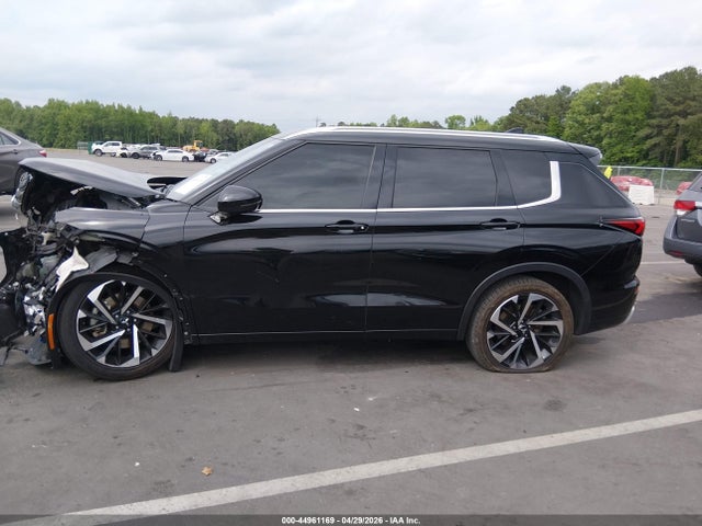 2022 Mitsubishi Outlander Sel 2.5 2wd/sel Special Edition 2wd მანქანა იყიდება აუქციონზე, vin: JA4J3VA89NZ071689, აუქციონის ნომერი: 44961169