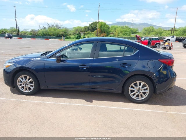 Продажа на аукционе авто 2017 Mazda Mazda3 Sport, vin: 3MZBN1U70HM103934, номер лота: 44961178