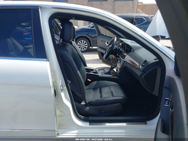 Aukcja sprzedaży 2012 Mercedes-benz C 250 Sport, vin: WDDGF4HB8CR223290, numer aukcji: 44961196