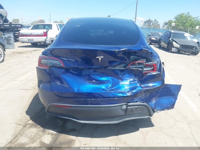 7SAYGDEE8PA051106 Tesla Model Y