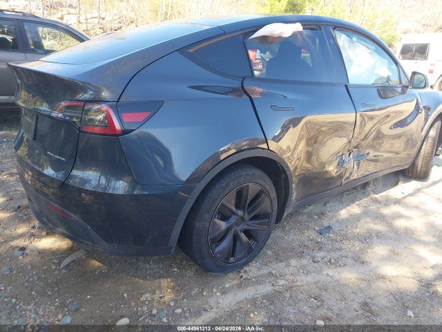 2025 Tesla Model Y Long Range Dual Motor All-wheel Drive მანქანა იყიდება აუქციონზე, vin: 7SAYGDEE4SF296383, აუქციონის ნომერი: 44961212