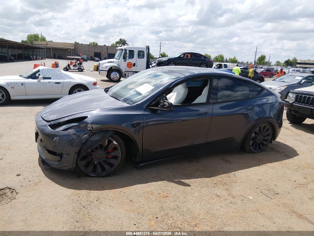 44961215 :رقم المزاد ، 7SAYGDEF9PF862005 vin ، 2023 Tesla Model Y Performance Dual Motor All-wheel Drive مزاد بيع