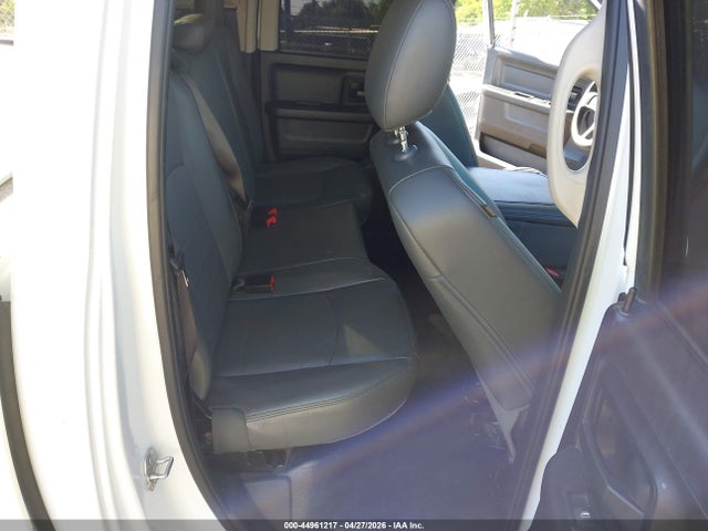 1C6RR6FG8KS529845 RAM 1500 Classic Tradesman 4x2 6&#039;4 Box