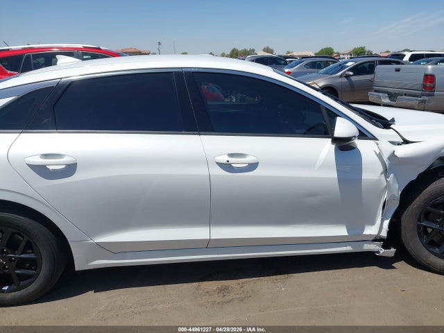 KIA K5 LXS 2025 KNAG24J73S5371216 Image 13