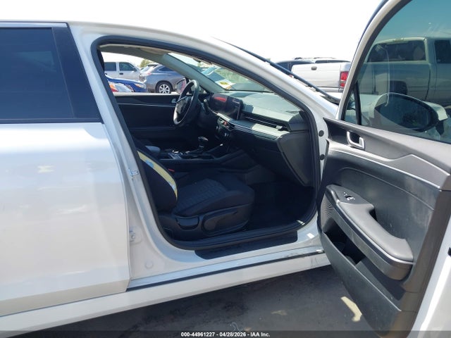KIA K5 LXS 2025 KNAG24J73S5371216 Image 5