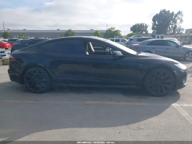 2014 Tesla Model S P85 მანქანა იყიდება აუქციონზე, vin: 5YJSA1H14EFP62605, აუქციონის ნომერი: 44961232