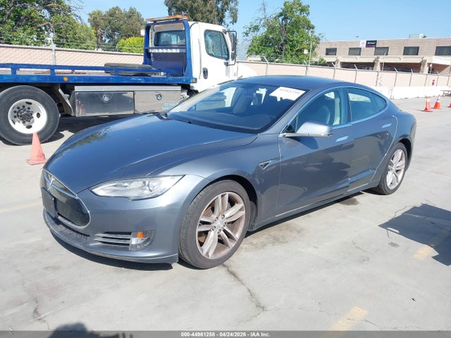 Продаж на аукціоні авто 2014 Tesla Model S P85, vin: 5YJSA1H19EFP33391, номер лоту: 44961258