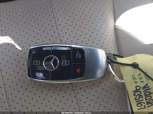 44961264 :رقم المزاد ، WDDZF4KB3HA018287 vin ، 2017 Mercedes-benz E 300 4matic مزاد بيع
