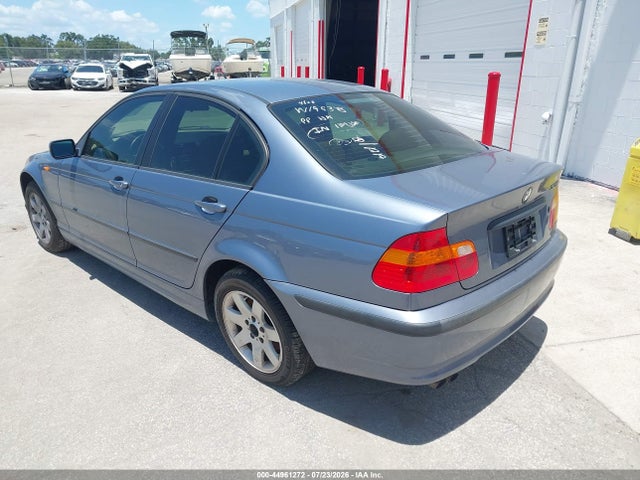 44961272 :رقم المزاد ، WBAEV33495KW19938 vin ، 2005 Bmw 325i مزاد بيع