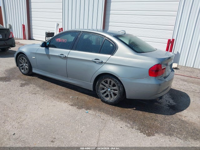 Продажа на аукционе авто 2006 Bmw 325i, vin: WBAVB13576PT03027, номер лота: 44961317