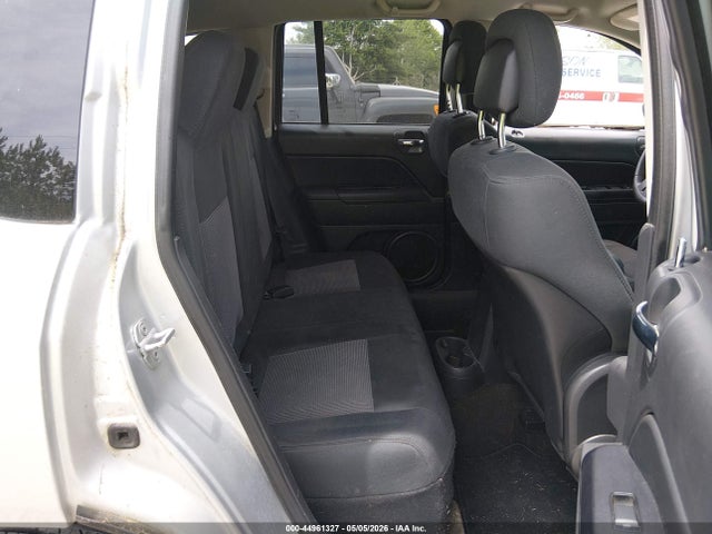 2013 Jeep Compass Latitude მანქანა იყიდება აუქციონზე, vin: 1C4NJCEB7DD197147, აუქციონის ნომერი: 44961327