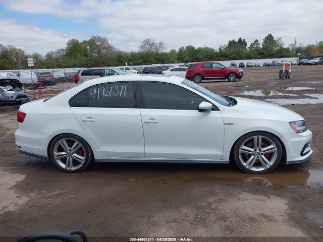 2017 Volkswagen Jetta Gli მანქანა იყიდება აუქციონზე, vin: 3VW4T7AJ2HM319172, აუქციონის ნომერი: 44961371