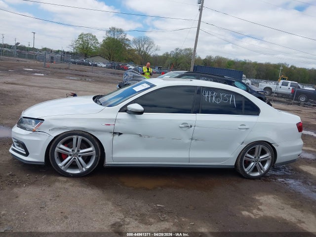 2017 Volkswagen Jetta Gli მანქანა იყიდება აუქციონზე, vin: 3VW4T7AJ2HM319172, აუქციონის ნომერი: 44961371