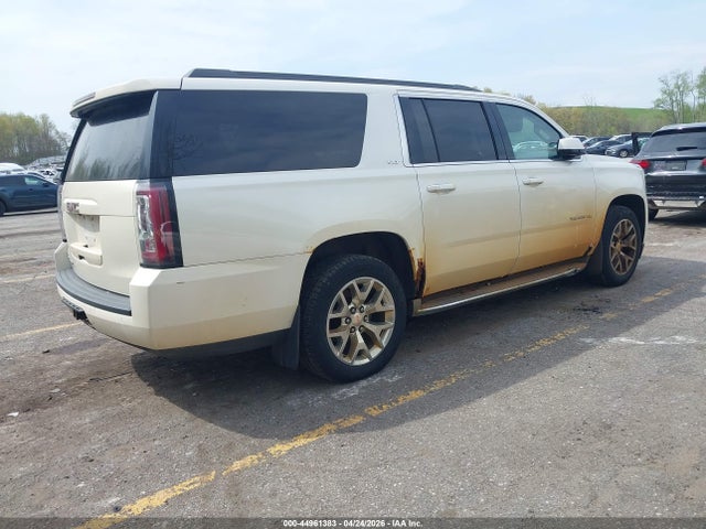 44961383 :رقم المزاد ، 1GKS2HKC1FR137255 vin ، 2015 Gmc Yukon Xl 1500 Slt مزاد بيع