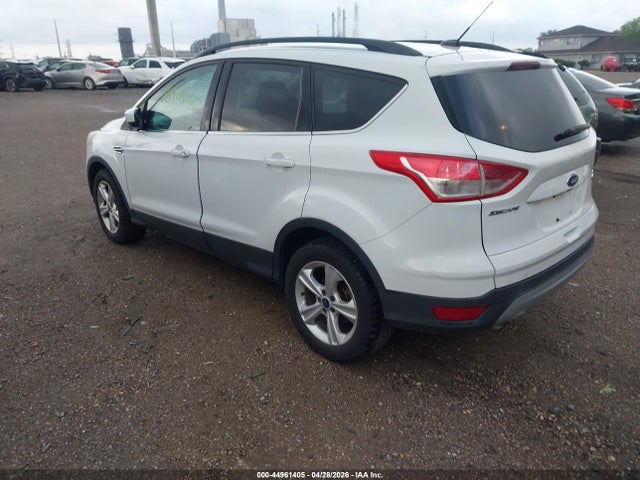 Продаж на аукціоні авто 2016 Ford Escape Se, vin: 1FMCU9GX4GUA12806, номер лоту: 44961405