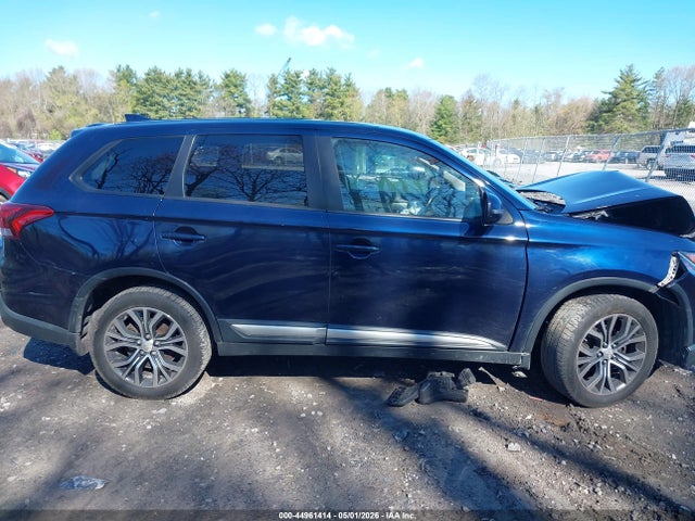 Продаж на аукціоні авто 2017 Mitsubishi Outlander Se/sel, vin: JA4AZ3A31HZ050606, номер лоту: 44961414