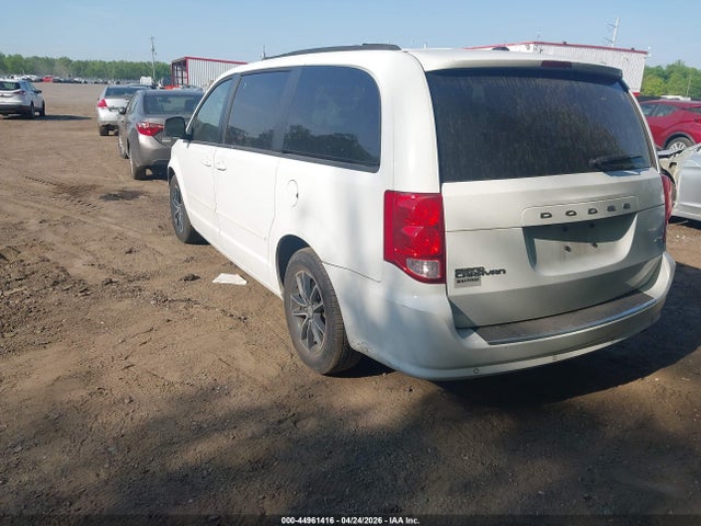 2017 Dodge Grand Caravan Gt მანქანა იყიდება აუქციონზე, vin: 2C4RDGEG7HR606827, აუქციონის ნომერი: 44961416