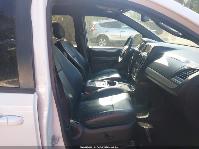 2017 Dodge Grand Caravan Gt მანქანა იყიდება აუქციონზე, vin: 2C4RDGEG7HR606827, აუქციონის ნომერი: 44961416