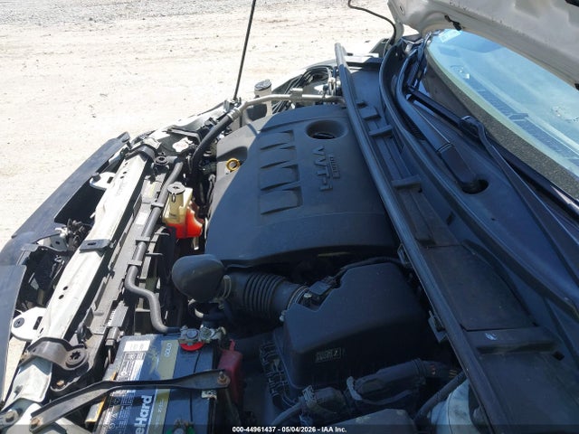 44961437 :رقم المزاد ، 2T1BURHE7KC195220 vin ، 2019 Toyota Corolla Le مزاد بيع